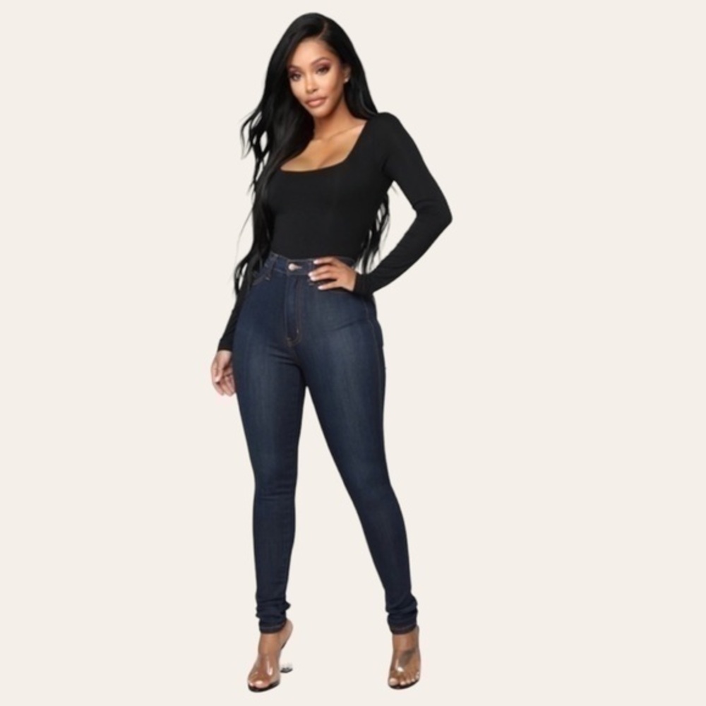 Fashion Nova Dark Rinse Jeggings